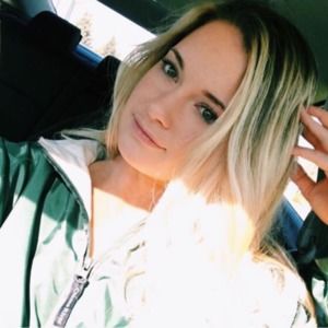 Meet your Posher, Rayya